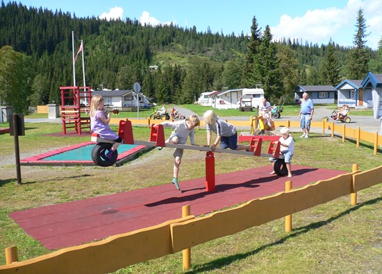 Barnevennlig Lekeplass camping i Valdres nær Golsfjellet